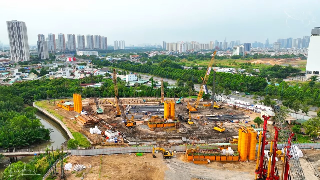 Tiến độ Eaton Park